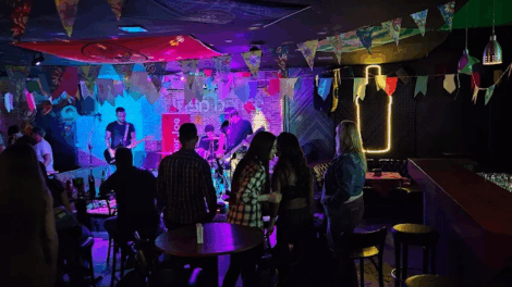 Bailes, literatura e muita música boa esquentam o fim de semana maringaense