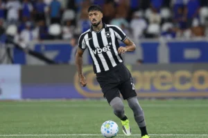 Barboza se viu desvalorizado no Botafogo e explica saída rumo ao Palmeiras