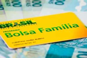Bolsa Família de R$ 900 reais? Veja quem tem direito de receber em 2026