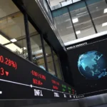 Bolsas da Europa recuam após troca de ataques entre EUA e Irã e ameaça tarifária de Trump