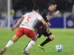 Bragantino erra pênalti, tem expulso e perde para River com gol no final