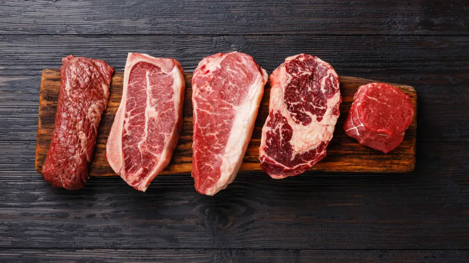 Brasil atinge metade da cota da China para carne bovina e pode ser taxado nos próximos meses