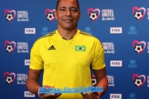Brasil não é favorito na Copa, diz Gilberto Silva