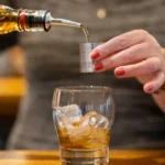 Brasil terá menos fumantes, mas maior consumo de álcool e ultraprocessados até 2030