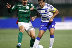 Brasileirão: Palmeiras tropeça e Flamengo pode encostar na liderança