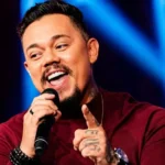 Cantor sertanejo Adriano Muniz é encontrado morto em apartamento no DF