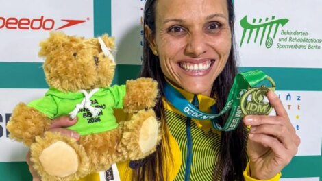 Carol Santiago é ouro, o 37º pódio do país no Internacional de Berlim
