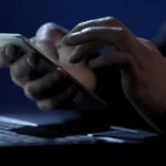 Celulares registrados em nome de mortos foram usados por policiais em corrupção no RJ, diz PF