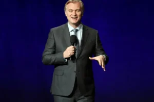Christopher Nolan revela não usar celular ou e-mail: 'Algemas digitais'