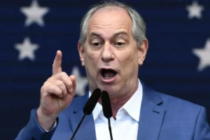 Ciro descarta Presidência e anuncia candidatura ao Governo do Ceará