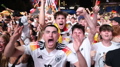 Copa noturna e falta de interesse fazem Berlim cancelar fanfest