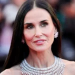 Demi Moore diz que combater IA em Hollywood é “batalha perdida”