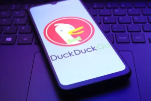 DuckDuckGo cresce após mudanças com IA no Google; entenda o motivo