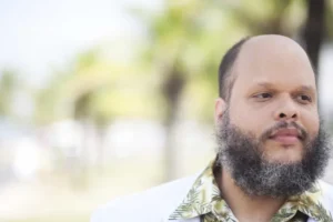Ed Motta se envolve em confusão em restaurante no Rio