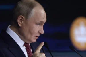 Embaixadas seguem abertas em Kiev após ameaça russa