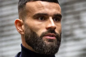 Ex-PSV solto após acidente que matou criança: "Quero voltar a jogar"