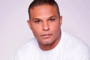 Ex-ator da Globo nega morte após ter redes sociais invadidas