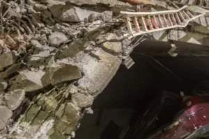 Explosão destrói casas no Jaguaré, na zona oeste de São Paulo