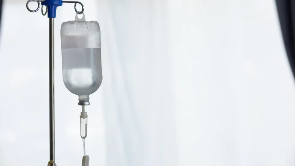 Falsos médicos atenderam 2 mil pacientes e mortes são investigadas