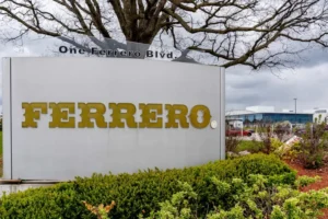 Ferrero é condenada após crianças consumirem Kinder Ovo com larvas em MG
