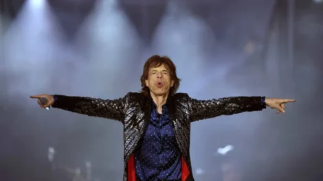Festa com Mick Jagger em ilha na Itália é interrompida após infringir regras locais