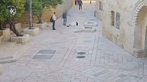 Freira é espancada por judeu em Israel; homem foi detido