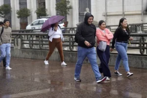 Frente fria traz risco de temporais ao Sul; calor predomina em outras regiões do País