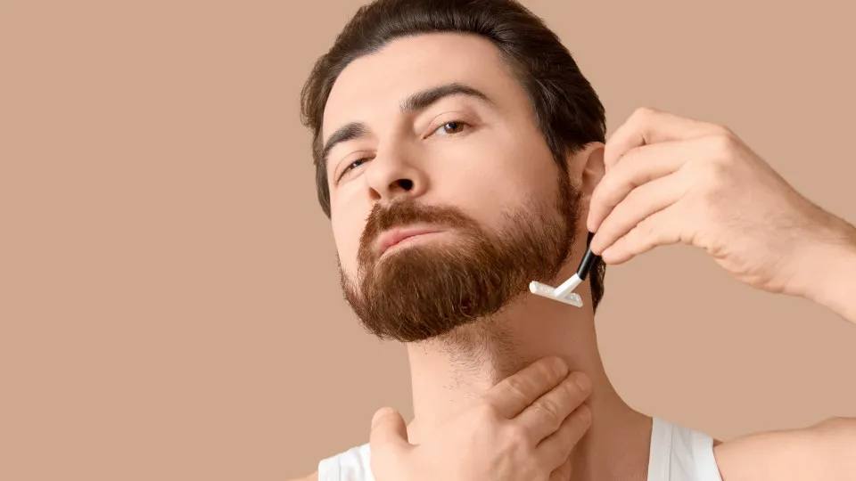 Fungos e bactérias: os riscos que uma barba mal cuidada pode causar