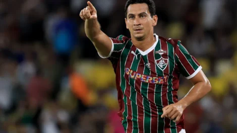 Ganso é afastado pelo Fluminense para negociar transferência a novo clube