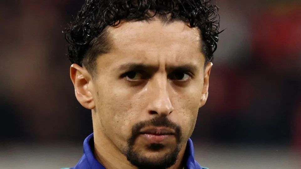 Gigante no PSG, Marquinhos batalha para marcar seu nome também na seleção