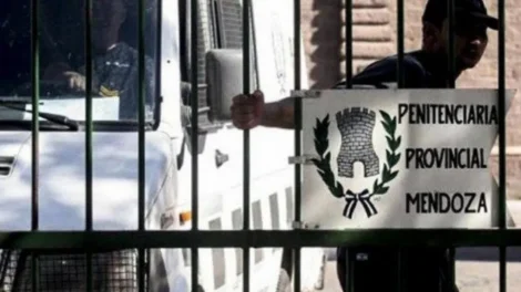 Homem é acusado de deixar o pai de 72 anos morrer de fome na Argentina