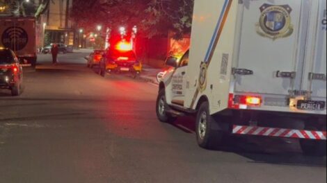 Homem é morto a facadas na Zona 7, em Maringá; autor do homicídio seria um advogado