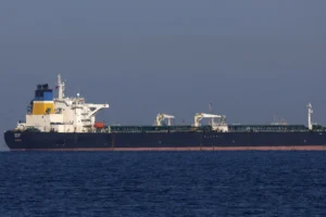 Japão adquire pela primeira vez petróleo russo desde encerramento de Ormuz