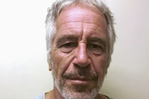 Juiz federal dos EUA divulga suposta carta de suicídio de Jeffrey Epstein