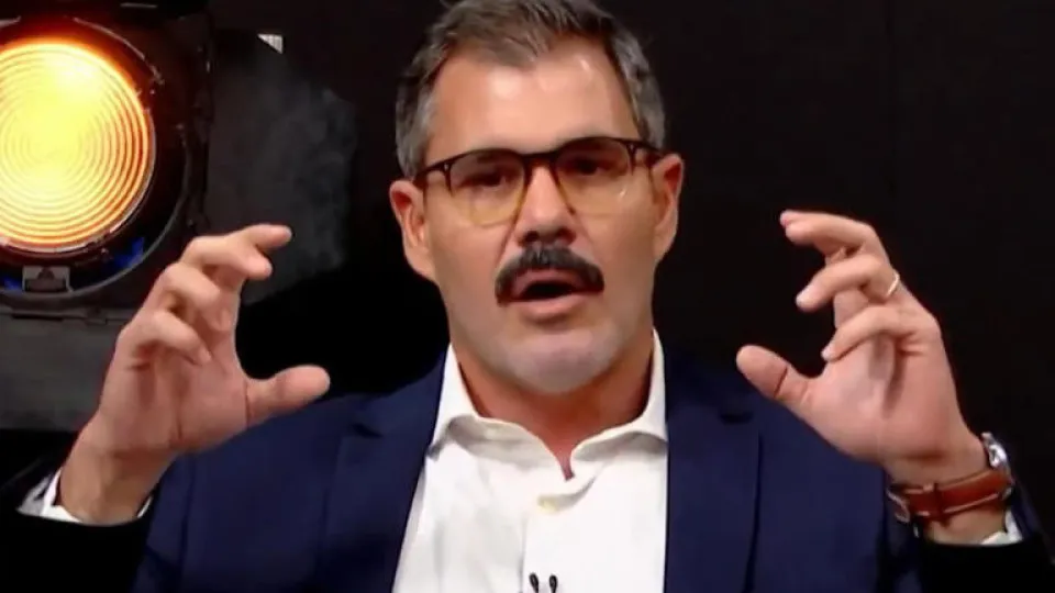 Juliano Cazarré usa dados falsos para defender discurso sobre homens