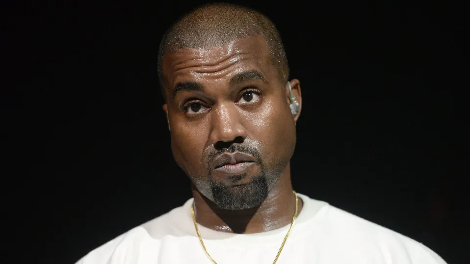 Kanye West fará megashow na Turquia após ser barrado em outros países europeus