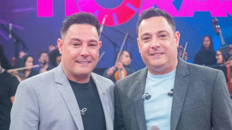Lembra deles? Famosos que têm irmãos gêmeos e pouca gente sabe