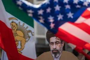 Líder do Irã convoca países islâmicos contra EUA e Israel