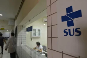 Maior força de trabalho do SUS, enfermagem vive explosão de cursos a distância