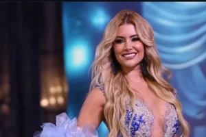 Miss Brasil cai no palco durante concurso internacional no Egito; veja