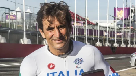 Morre Alex Zanardi, campeão paralímpico e ex-piloto de F1, aos 59 anos