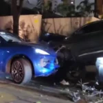 Motorista de Porshe bate em carros estacionados e é preso por embriaguez em SP
