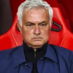Mourinho adia decisão sobre futuro e diz que não falou com o Real Madrid