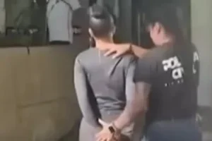 Mulher é presa suspeita de tramar execução do pai com namorado no Rio