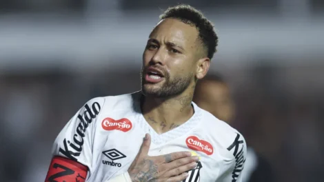 Neymar joga 'final' por vaga na Copa em duelo do Santos contra o Coritiba
