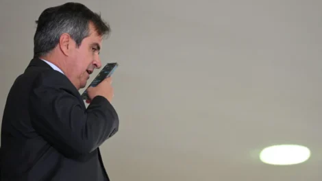 Operação contra Ciro Nogueira é vista como recado para Vorcaro em delação