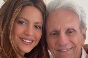 Pai de Shakira recebe alta após isquemia e se recupera na Colômbia