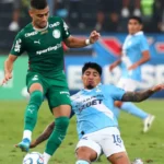 Palmeiras vence fora, reassume liderança do grupo e respira na Libertadores