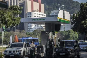 Petrobras busca aumento de produção para mitigar efeitos da guerra