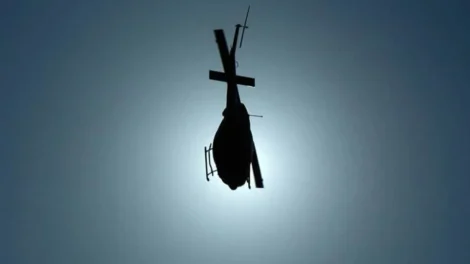 Piloto morre em queda de helicóptero em cidade de Santa Catarina